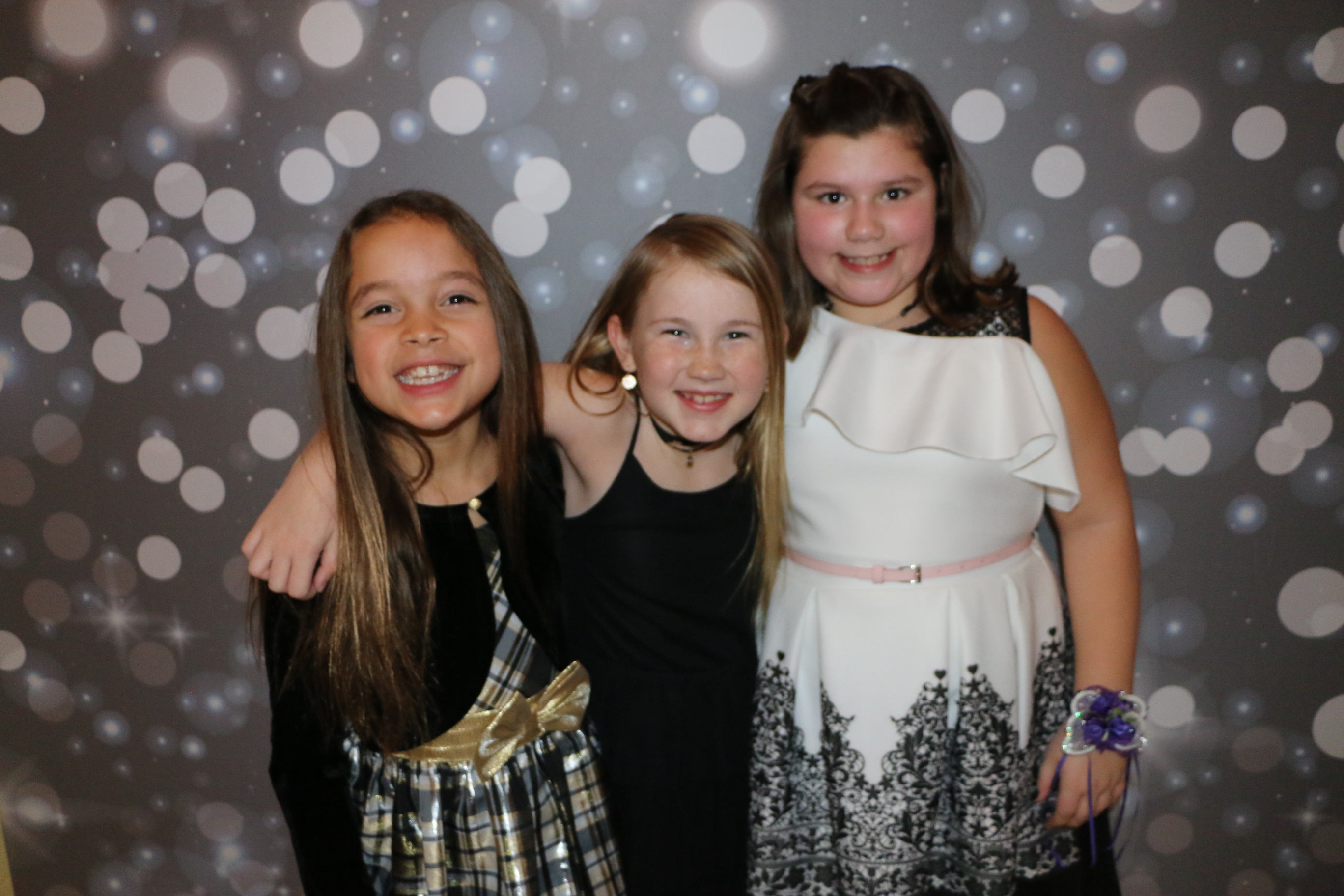 Katie Poggi School Dance | View more photos from the event at gallery.photoboothcincy.com/u/PhotoBoothCincy/Katie-Poggi-School-Dance